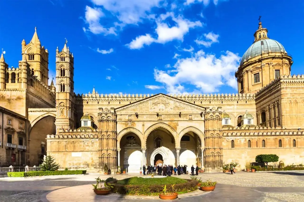 Ballaro'S Vibe Palermo 0*,  Italia